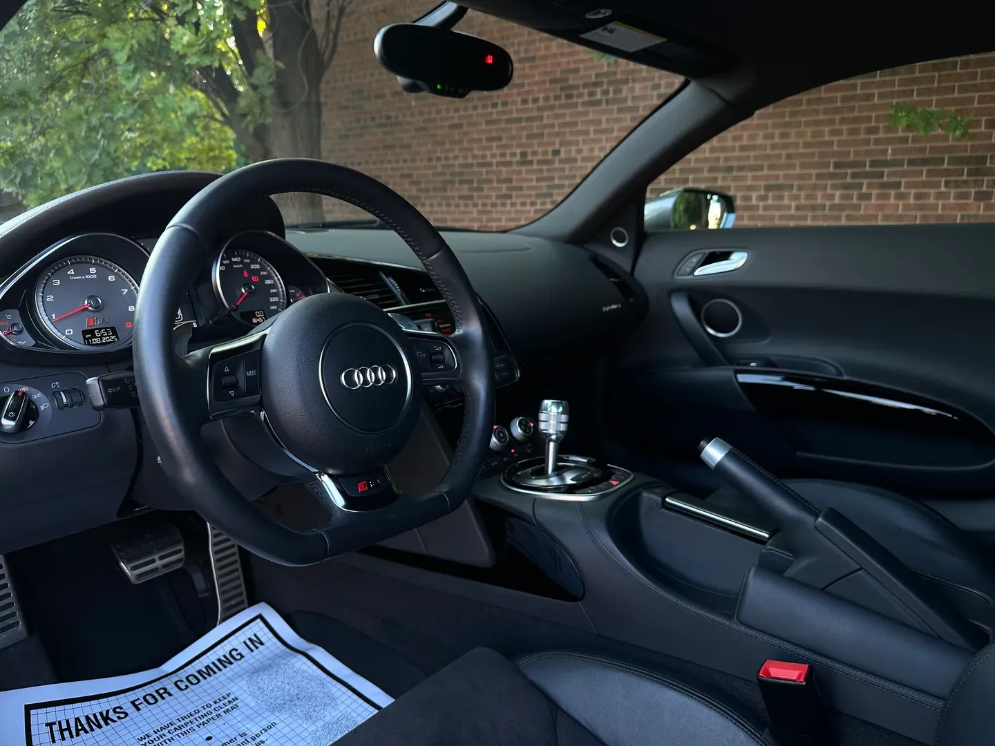 Audi R8 V8 7 Speed S-Tronic Coupe — photo 38
