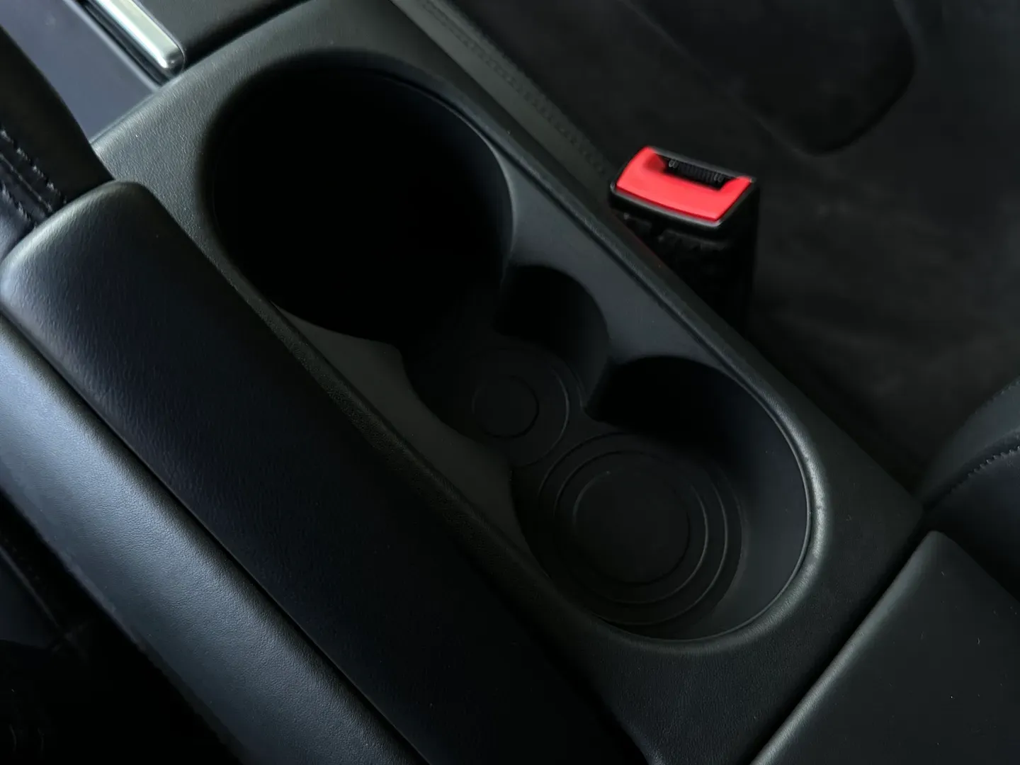 Audi R8 V8 7 Speed S-Tronic Coupe — photo 55