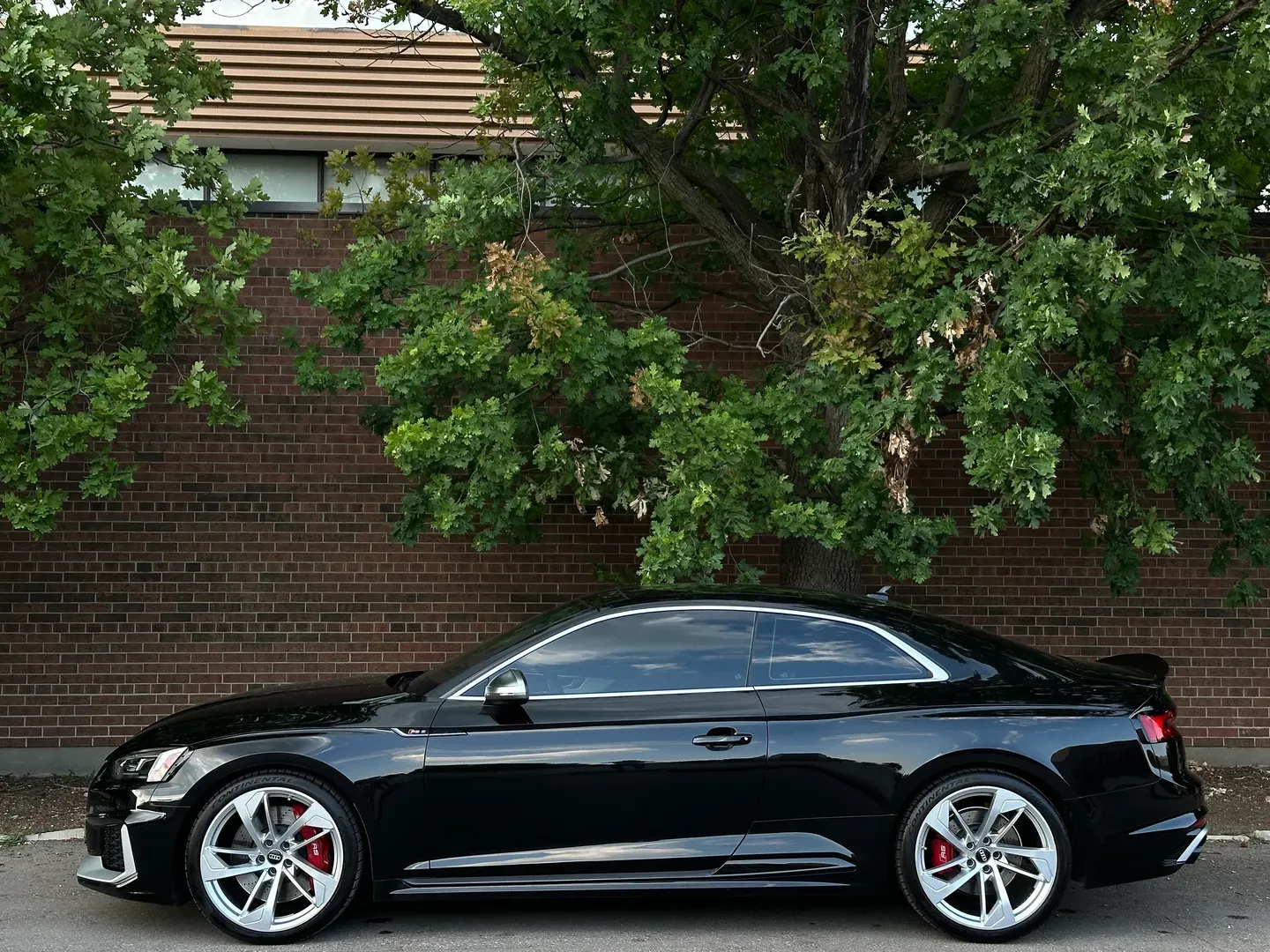 Audi RS5 Coupe — photo 9