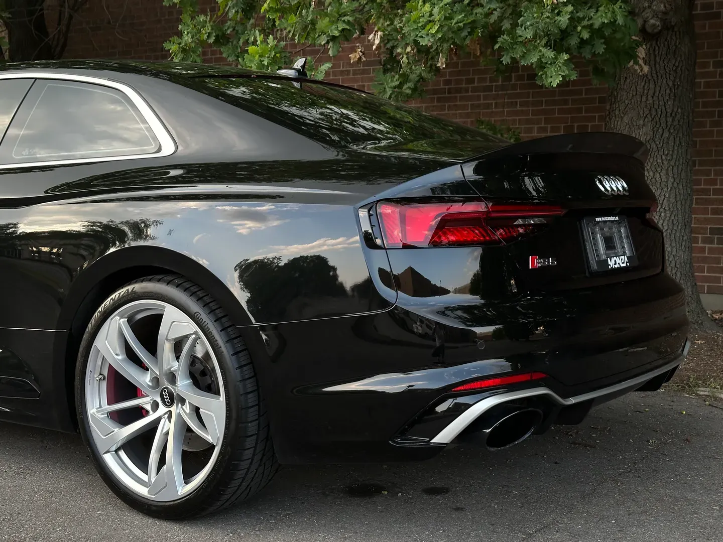 Audi RS5 Coupe — photo 22