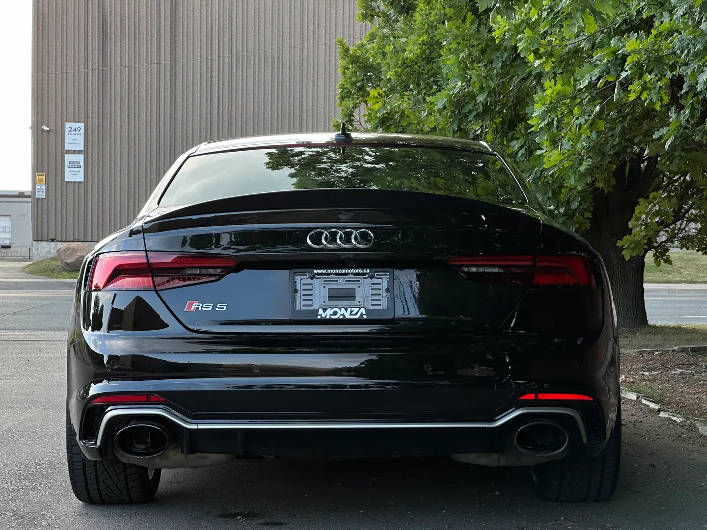 Audi RS5 Coupe — photo 24