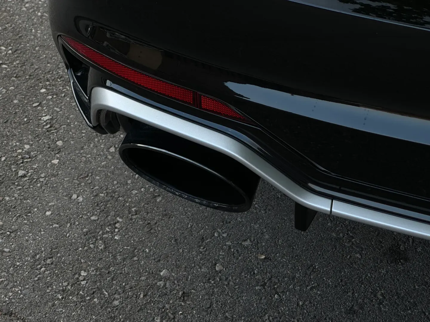 Audi RS5 Coupe — photo 27