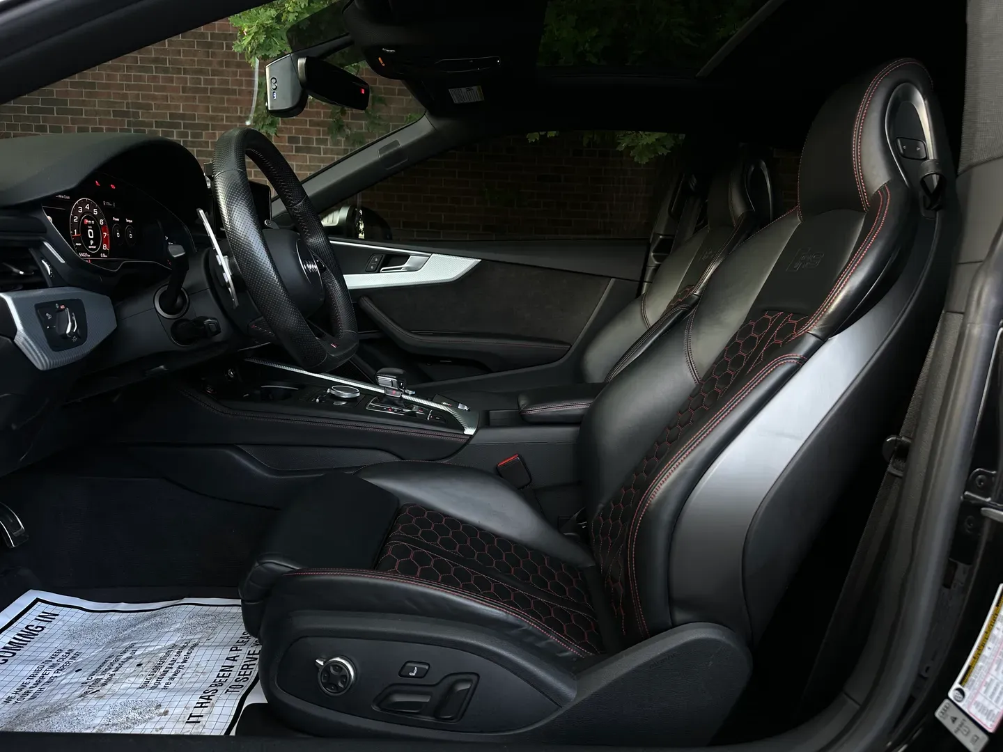 Audi RS5 Coupe — photo 34