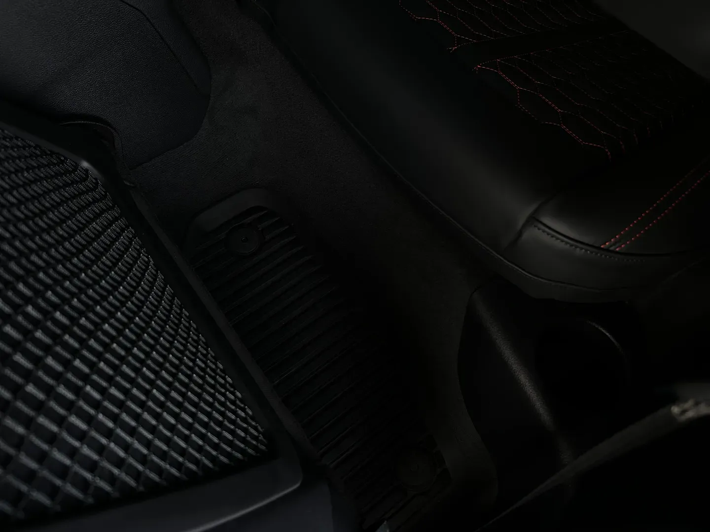 Audi RS5 Coupe — photo 47