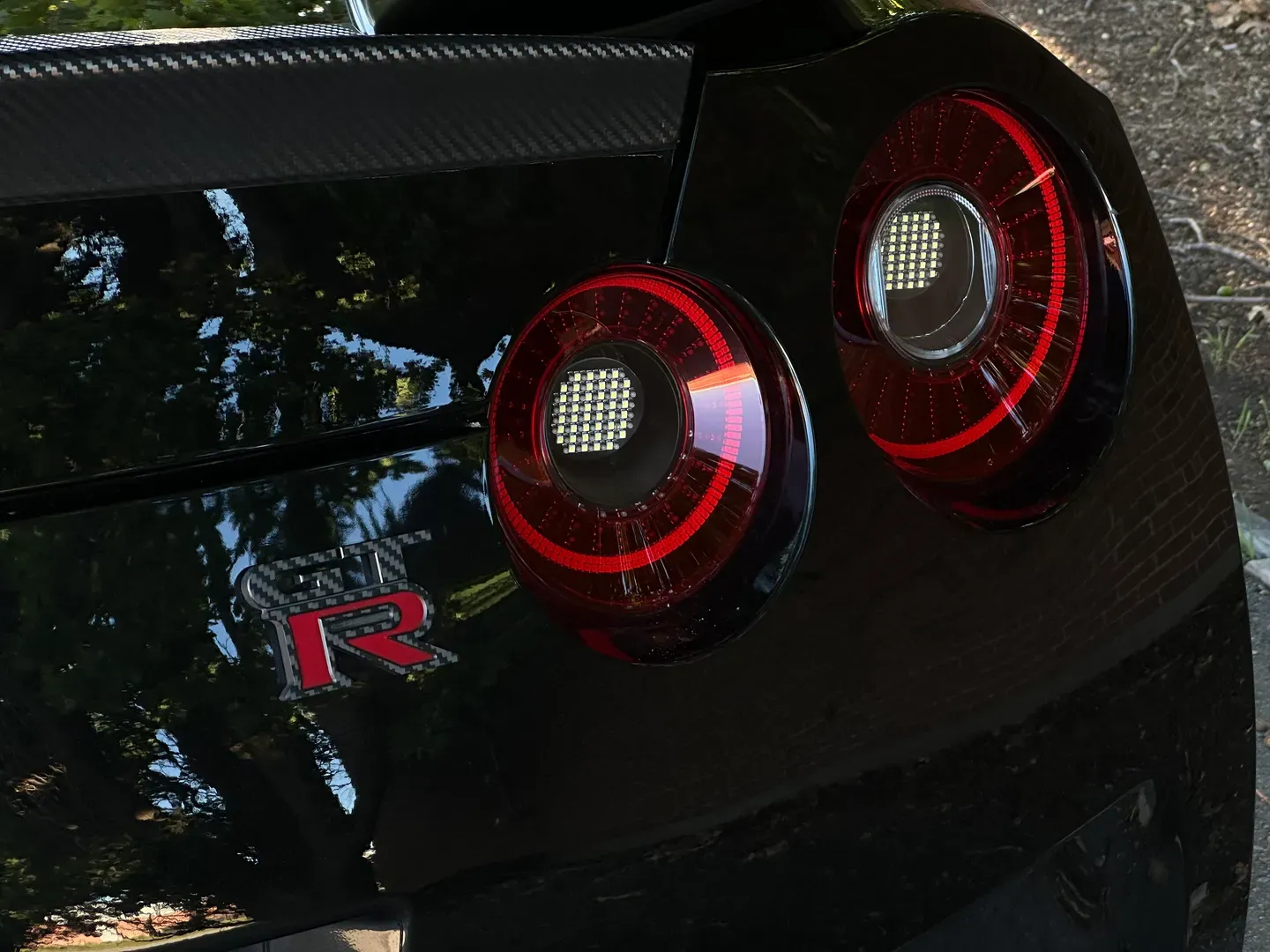 Nissan GTR Black Edition — photo 30