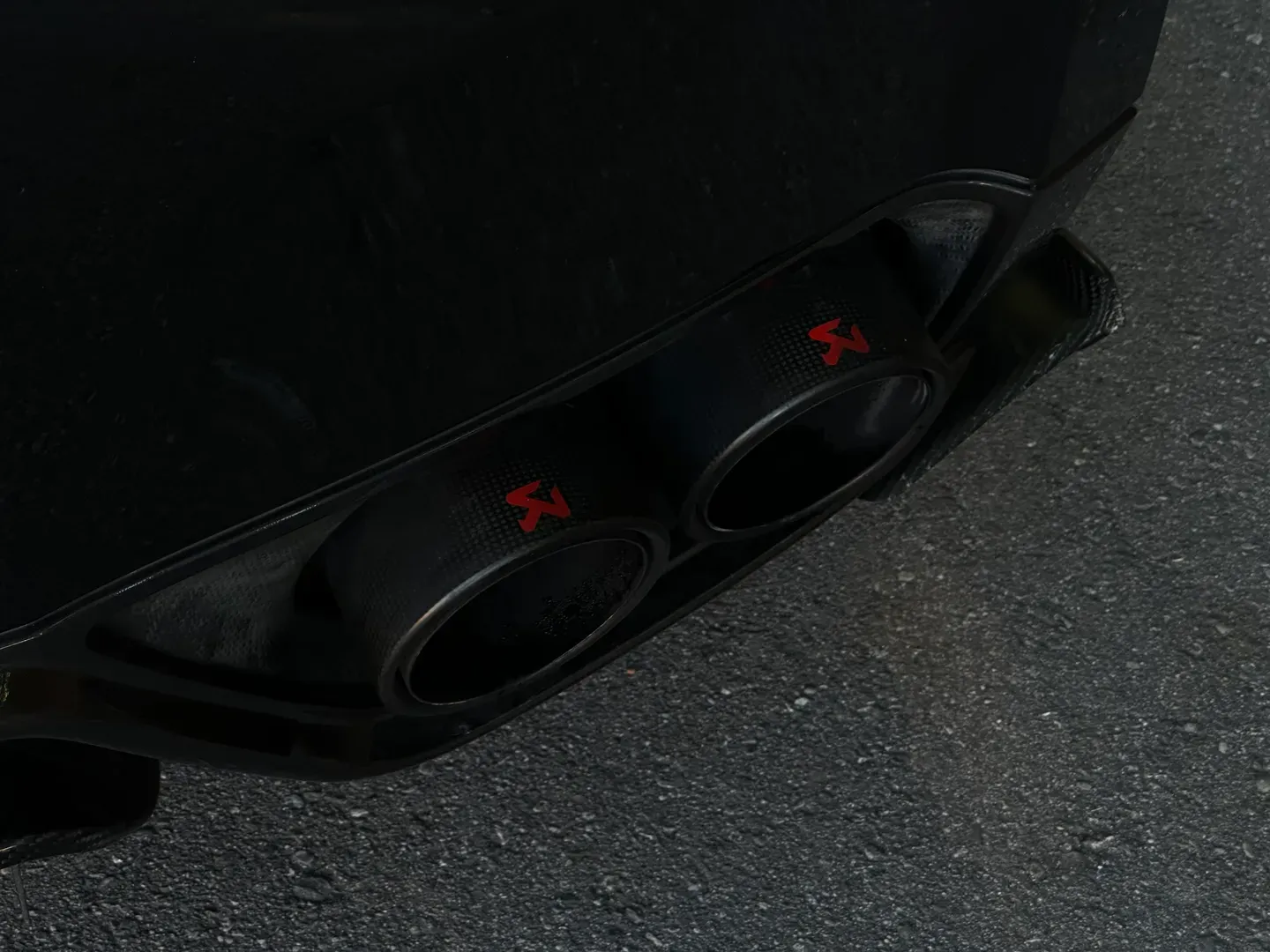 Nissan GTR Black Edition — photo 32