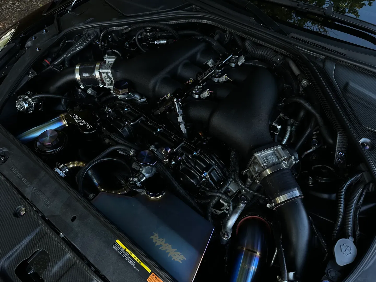 Nissan GTR Black Edition — photo 39