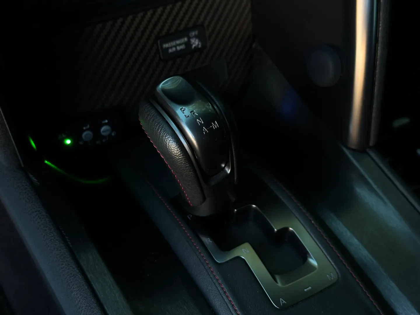 Nissan GTR Black Edition — photo 58