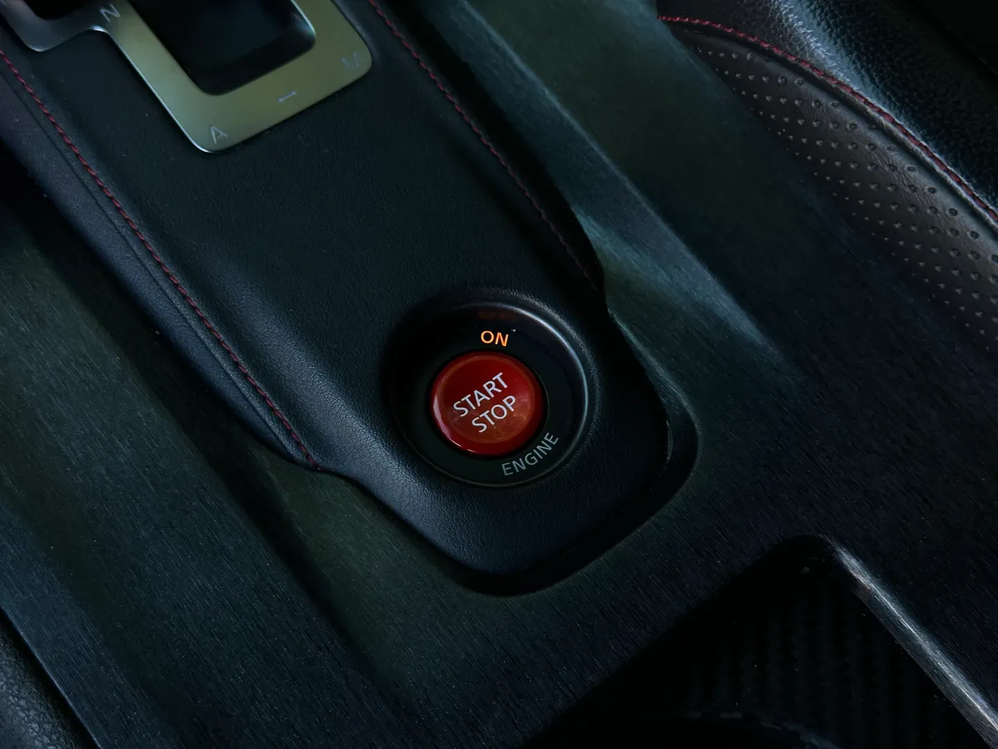 Nissan GTR Black Edition — photo 59