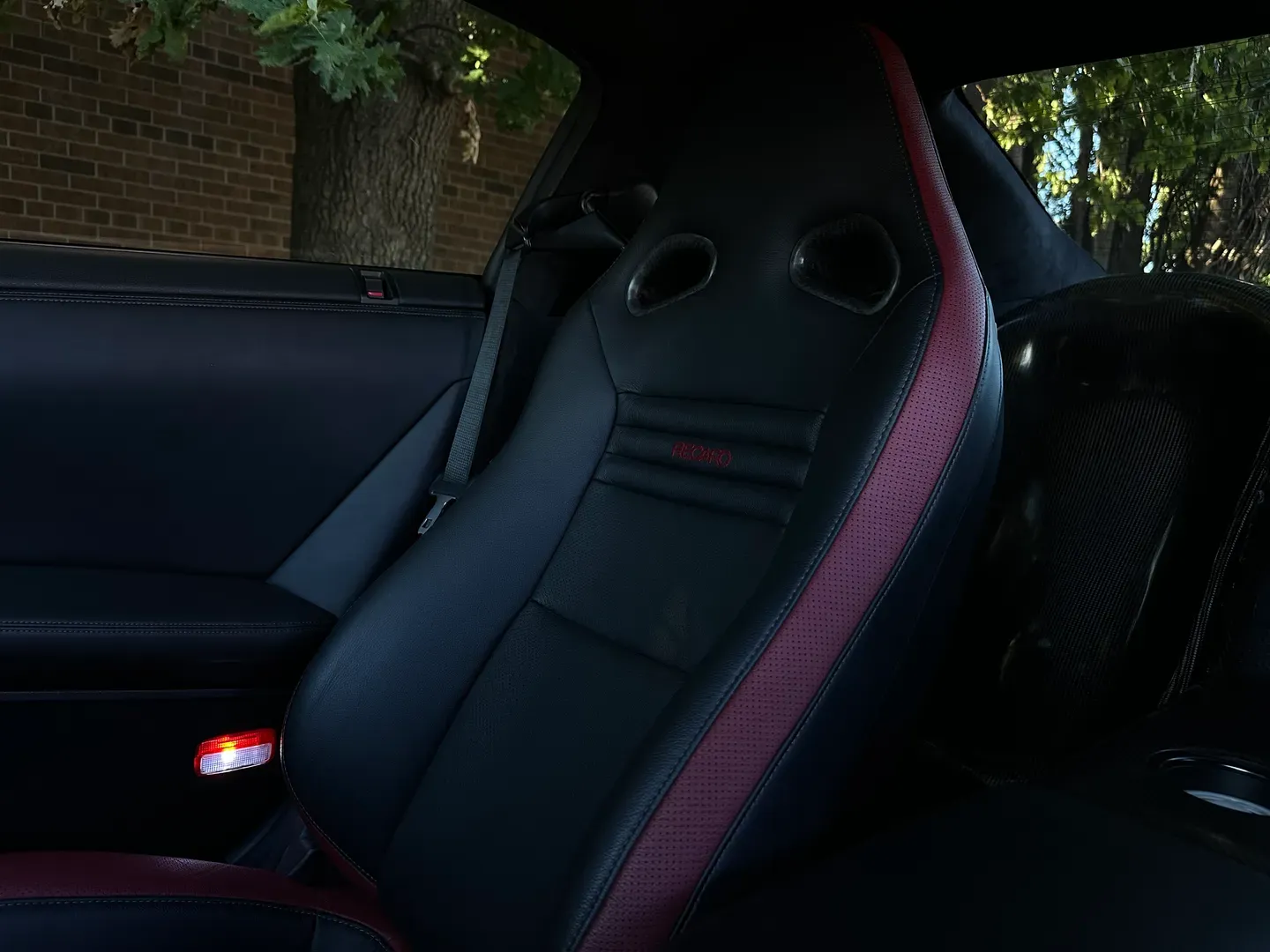 Nissan GTR Black Edition — photo 75