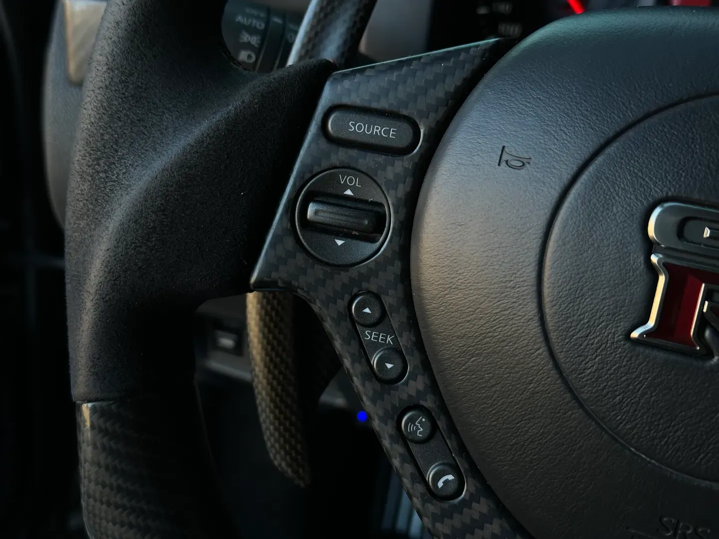Nissan GTR Black Edition — photo 81