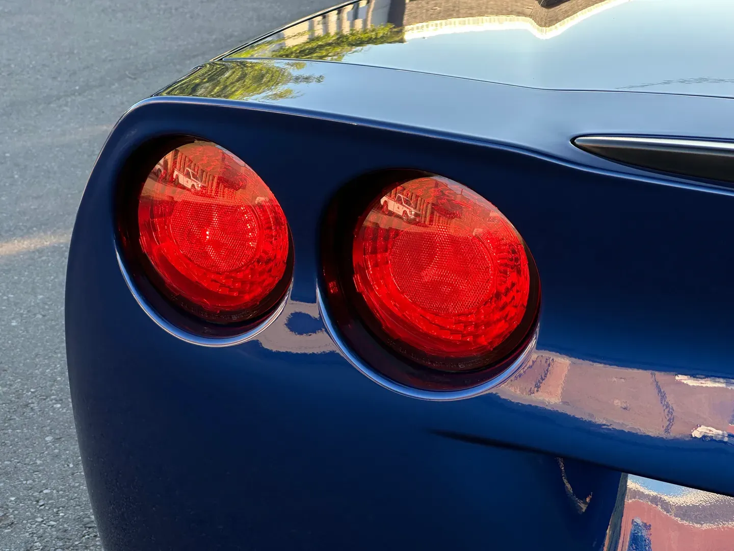 Chevrolet Corvette Z51 Performance Package Supercharged 6 Speed Manual — photo 28