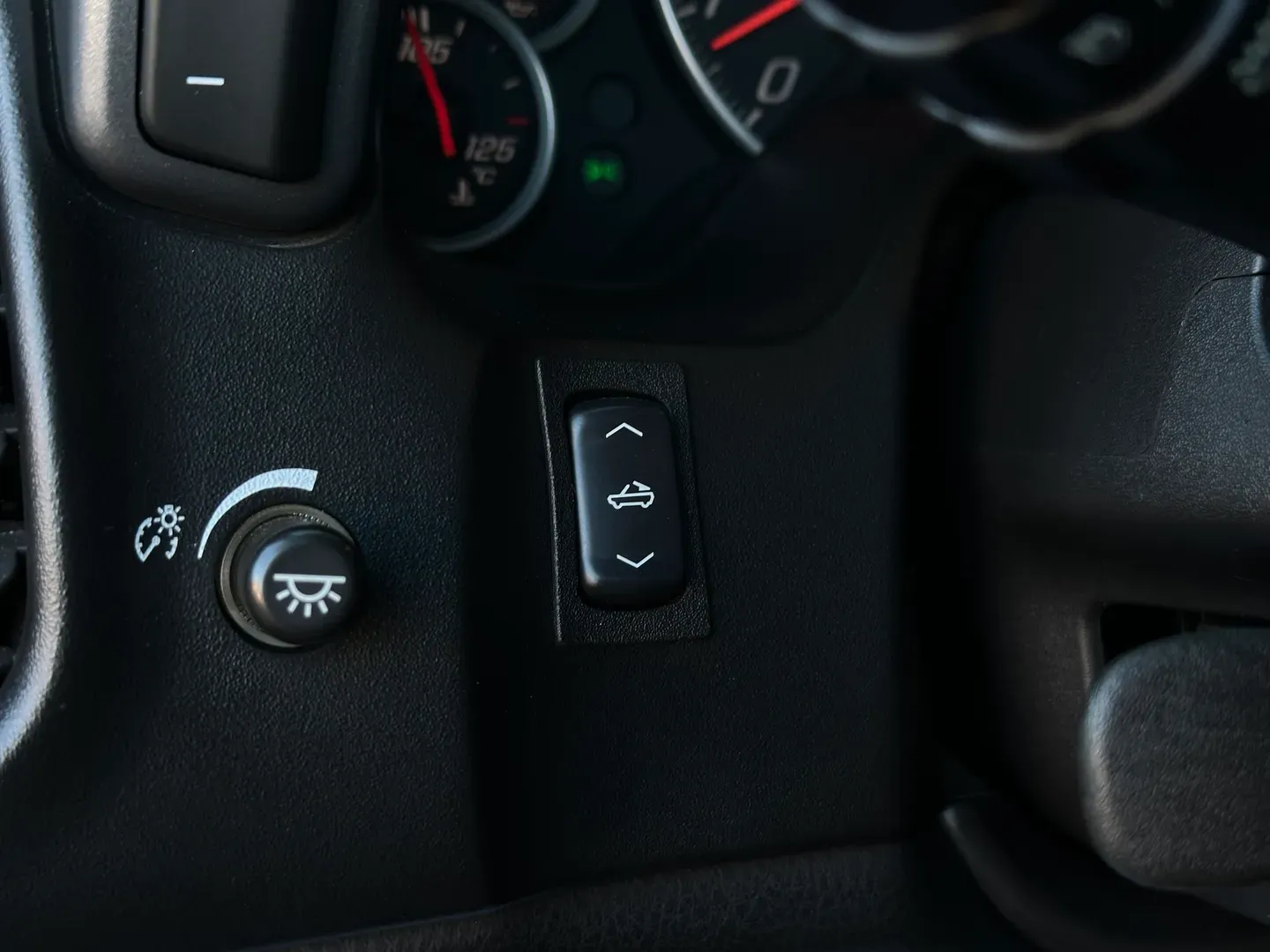 Chevrolet Corvette Z51 Performance Package Supercharged 6 Speed Manual — photo 78