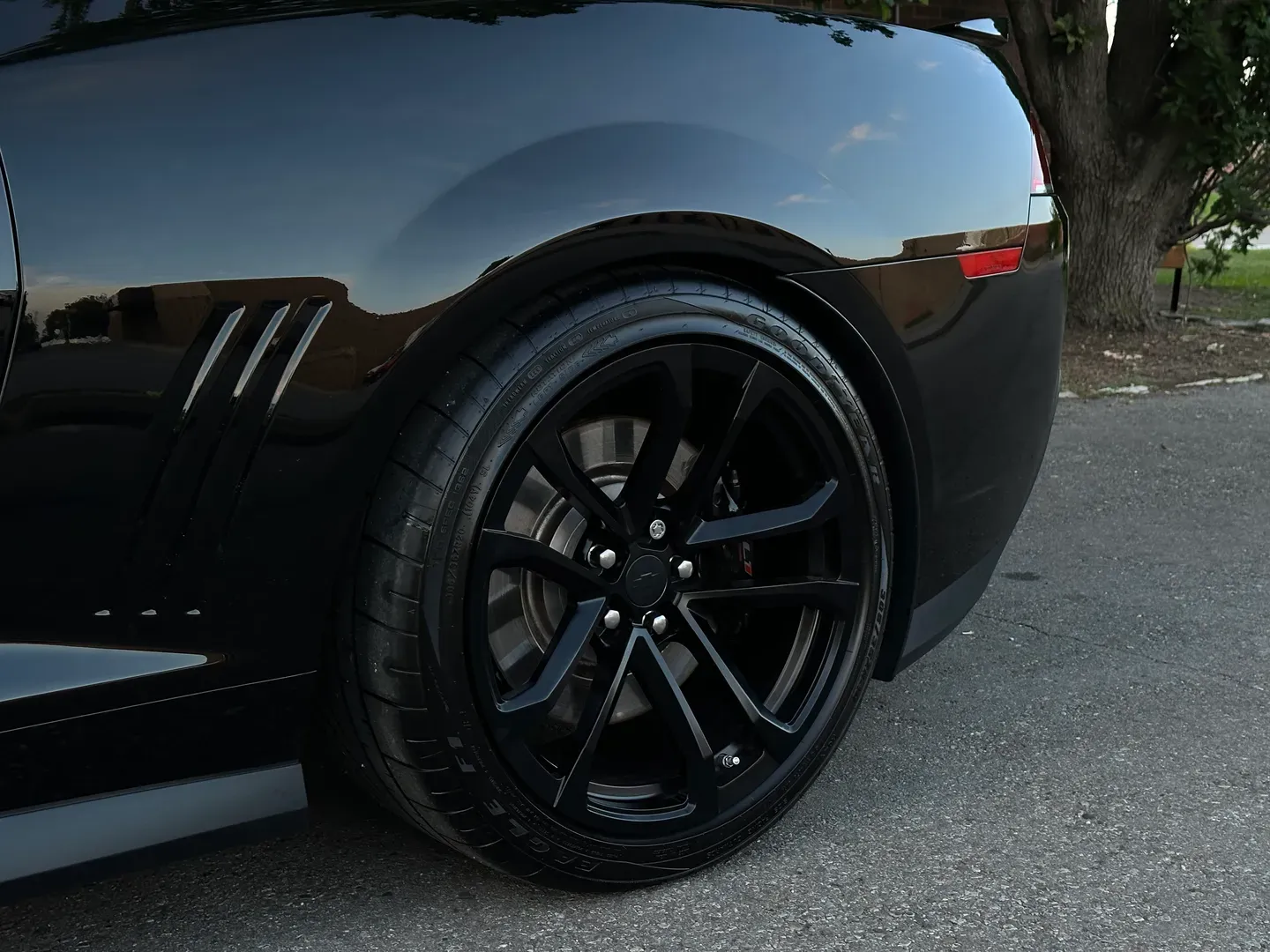 Chevrolet Camaro ZL1 6 Speed Manual  — photo 19