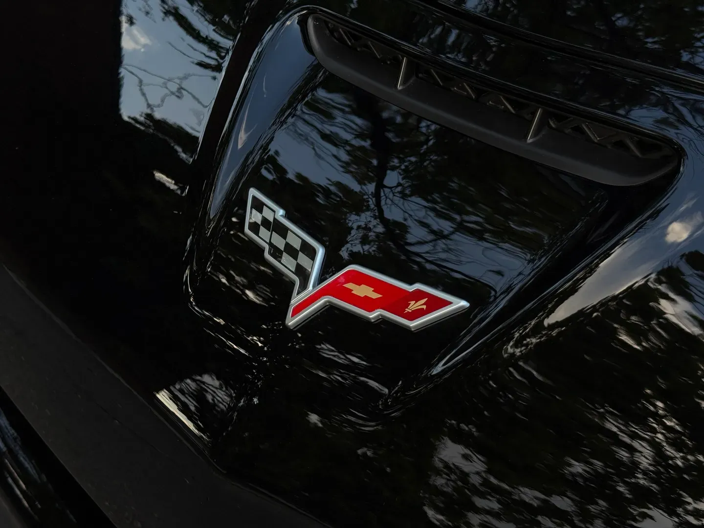 Chevrolet Corvette Z06 — photo 7
