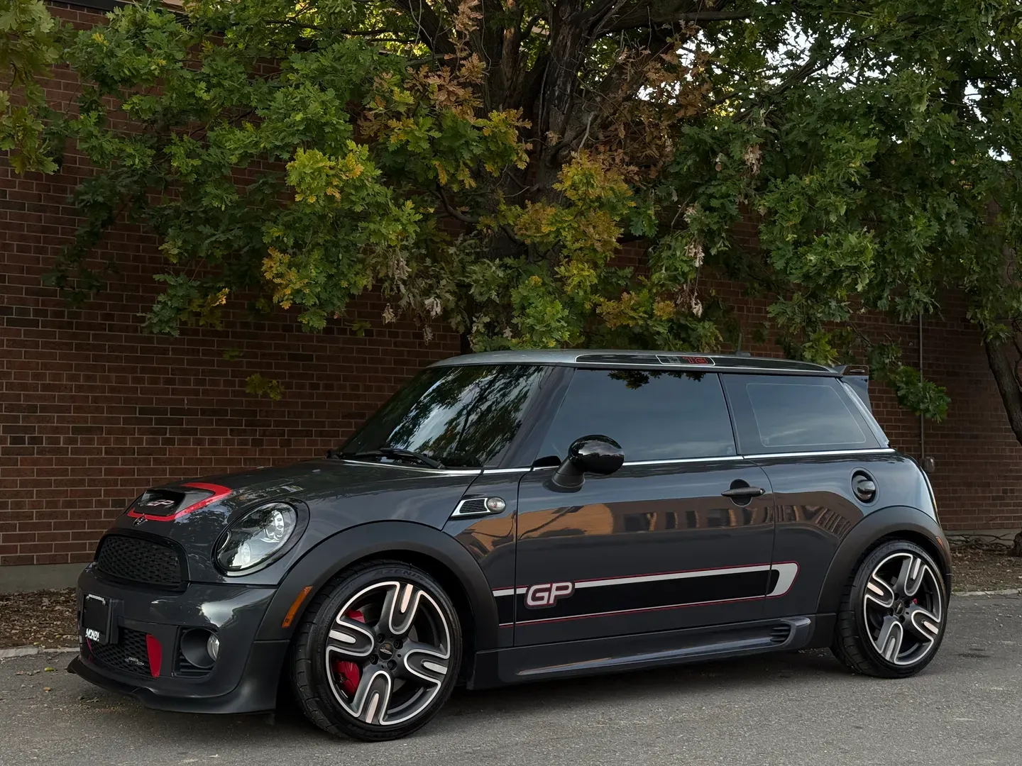 Mini Cooper John Cooper Works GP 1/2000 Units Produced — photo 4