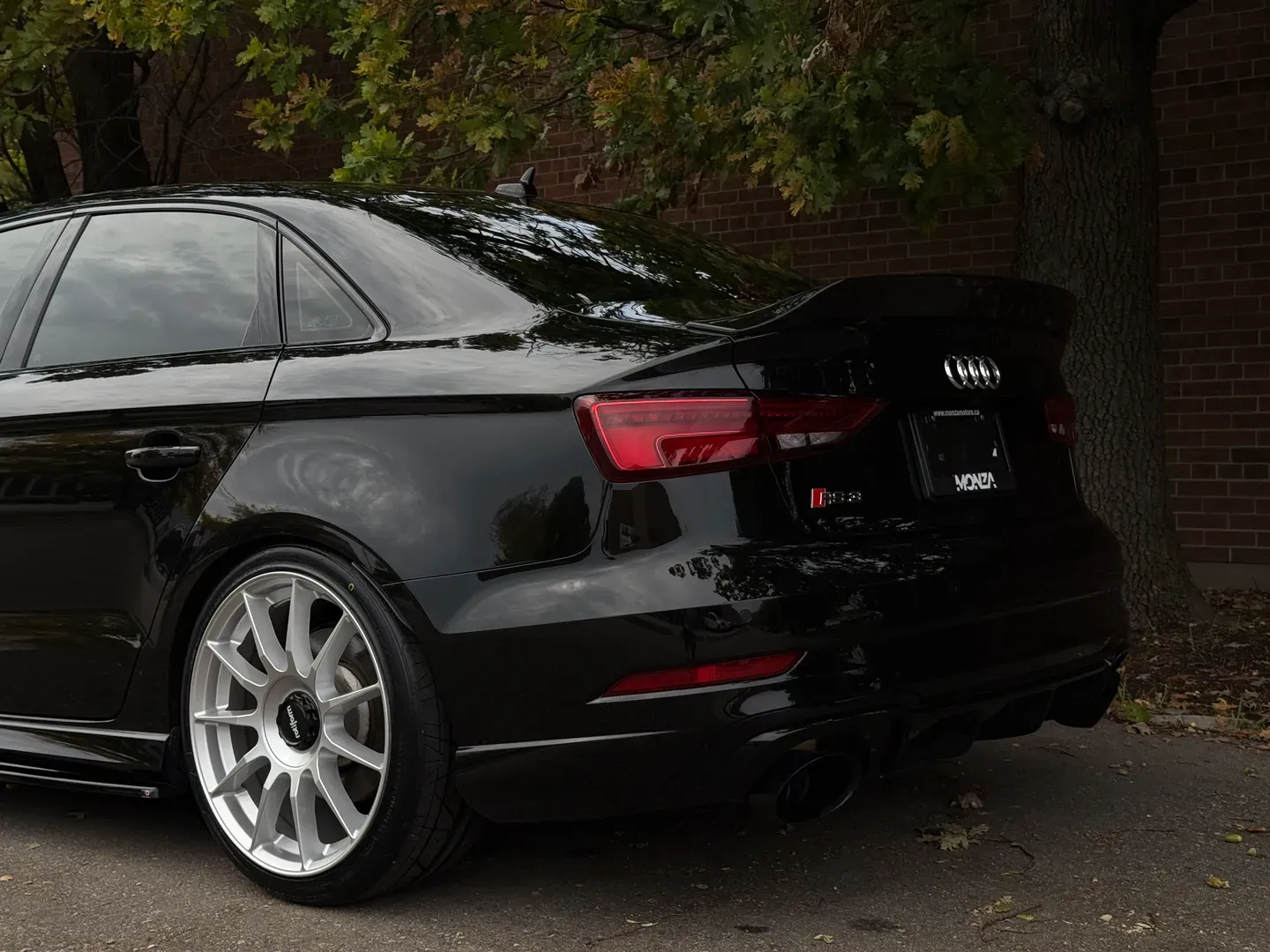 Audi RS3 — photo 23