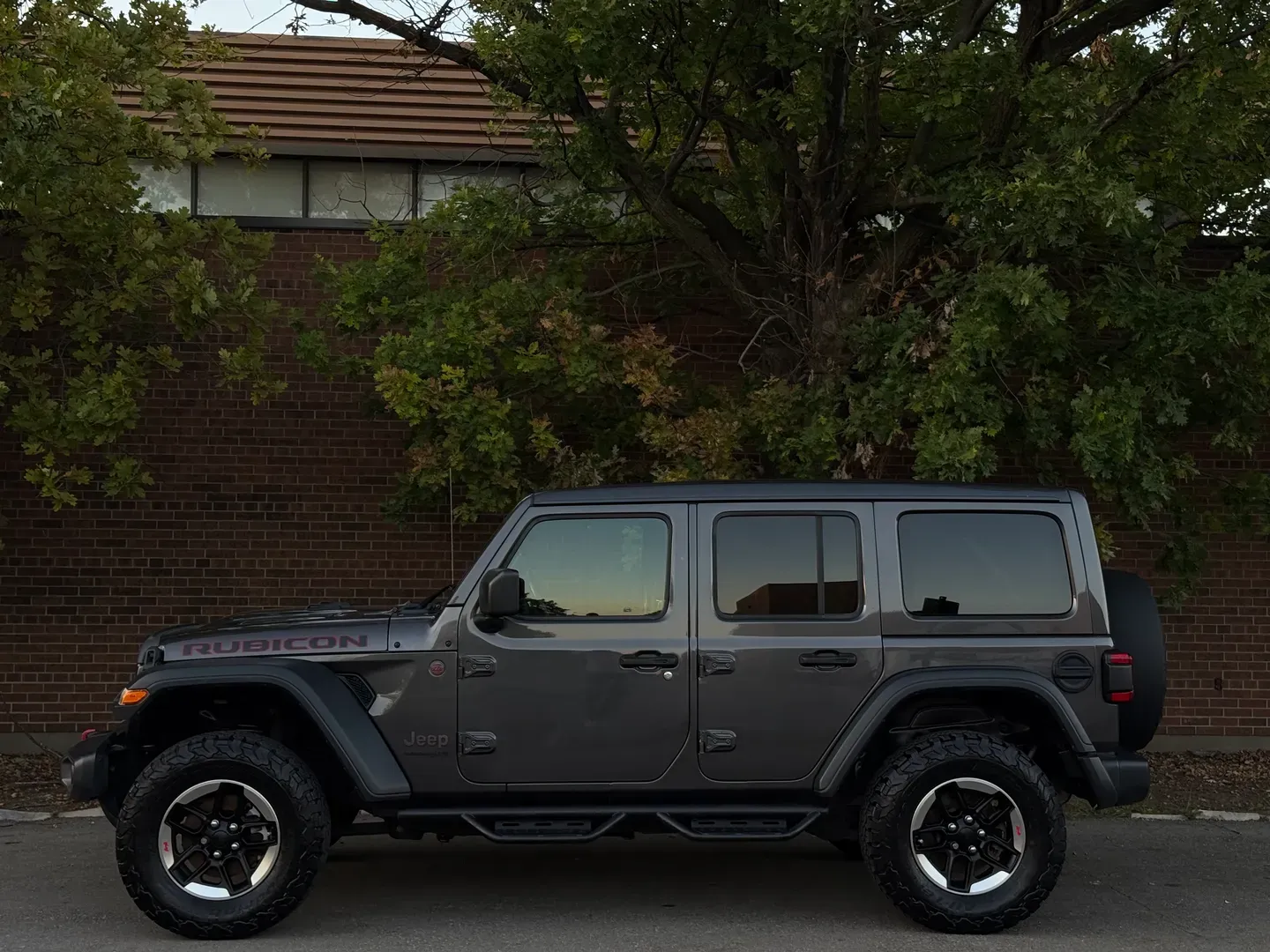 Jeep Wrangler Unlimited Rubicon — photo 11