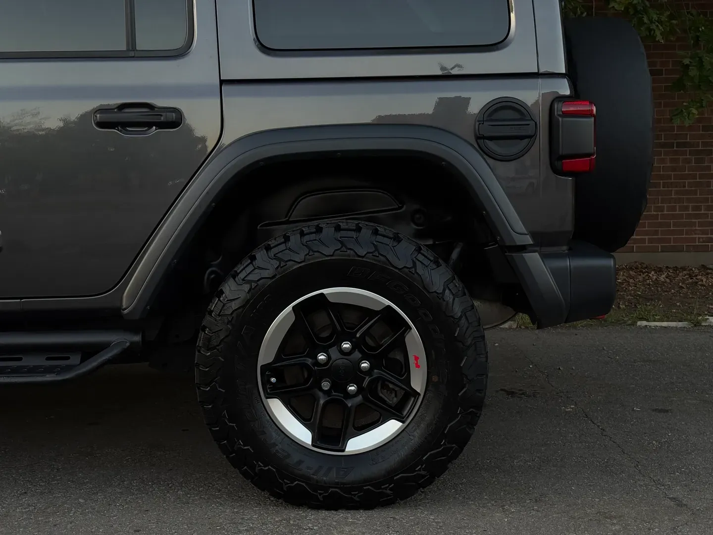 Jeep Wrangler Unlimited Rubicon — photo 14