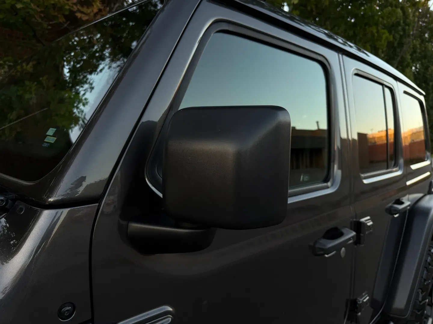 Jeep Wrangler Unlimited Rubicon — photo 18