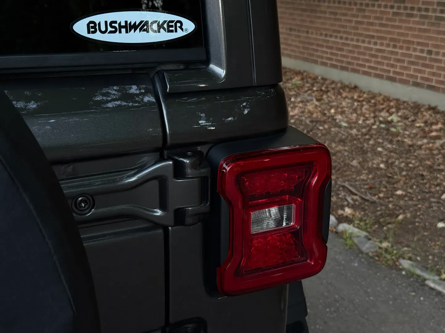 Jeep Wrangler Unlimited Rubicon — photo 28