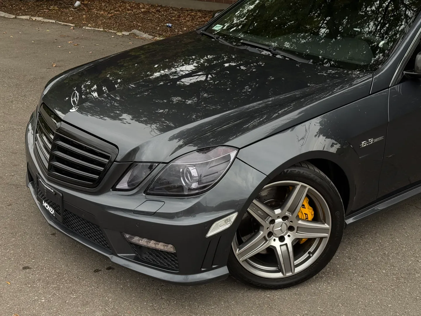 Mercedes Benz E63 AMG — photo 2