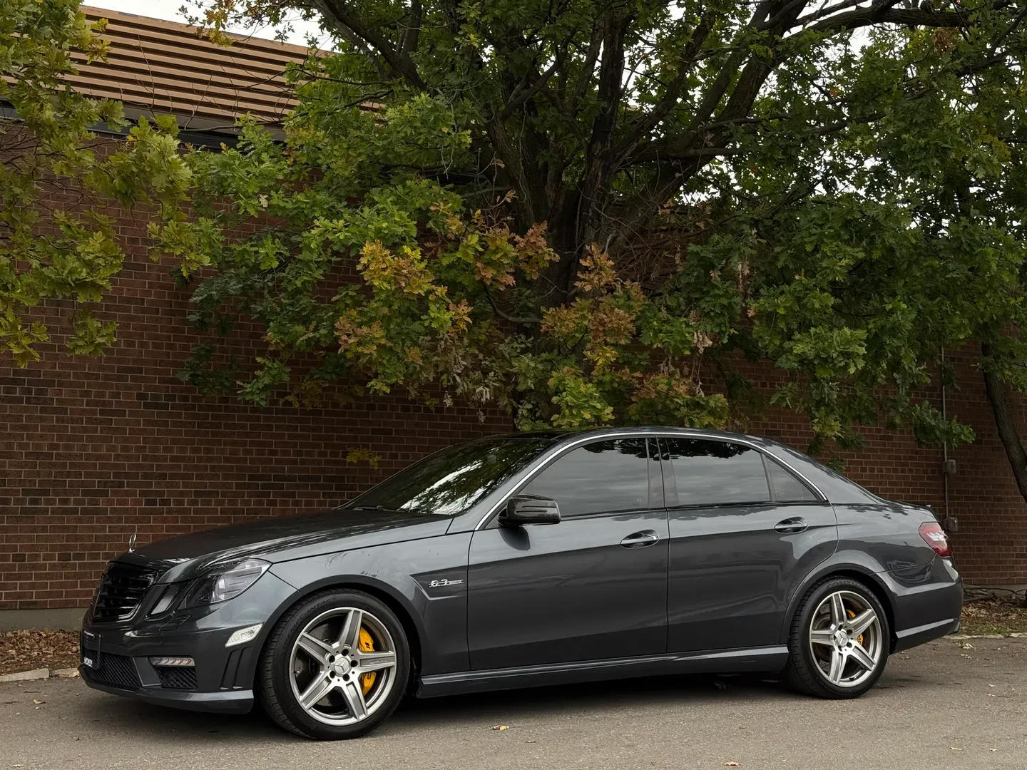 Mercedes Benz E63 AMG — photo 9