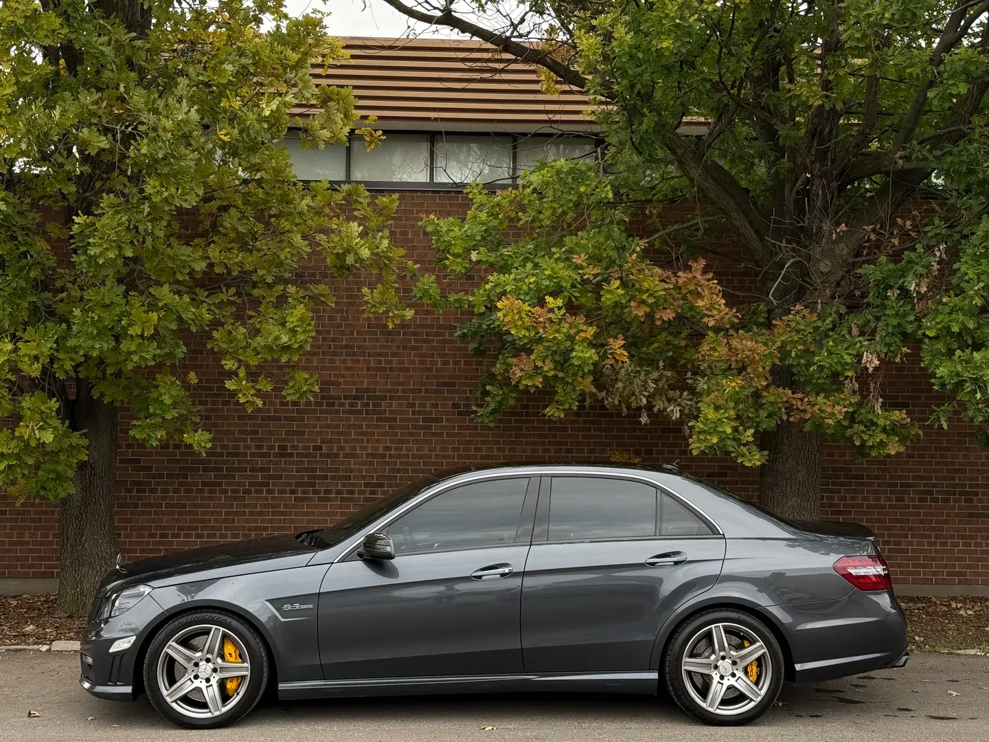 Mercedes Benz E63 AMG — photo 10