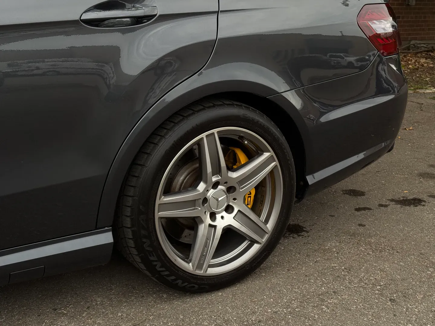 Mercedes Benz E63 AMG — photo 15