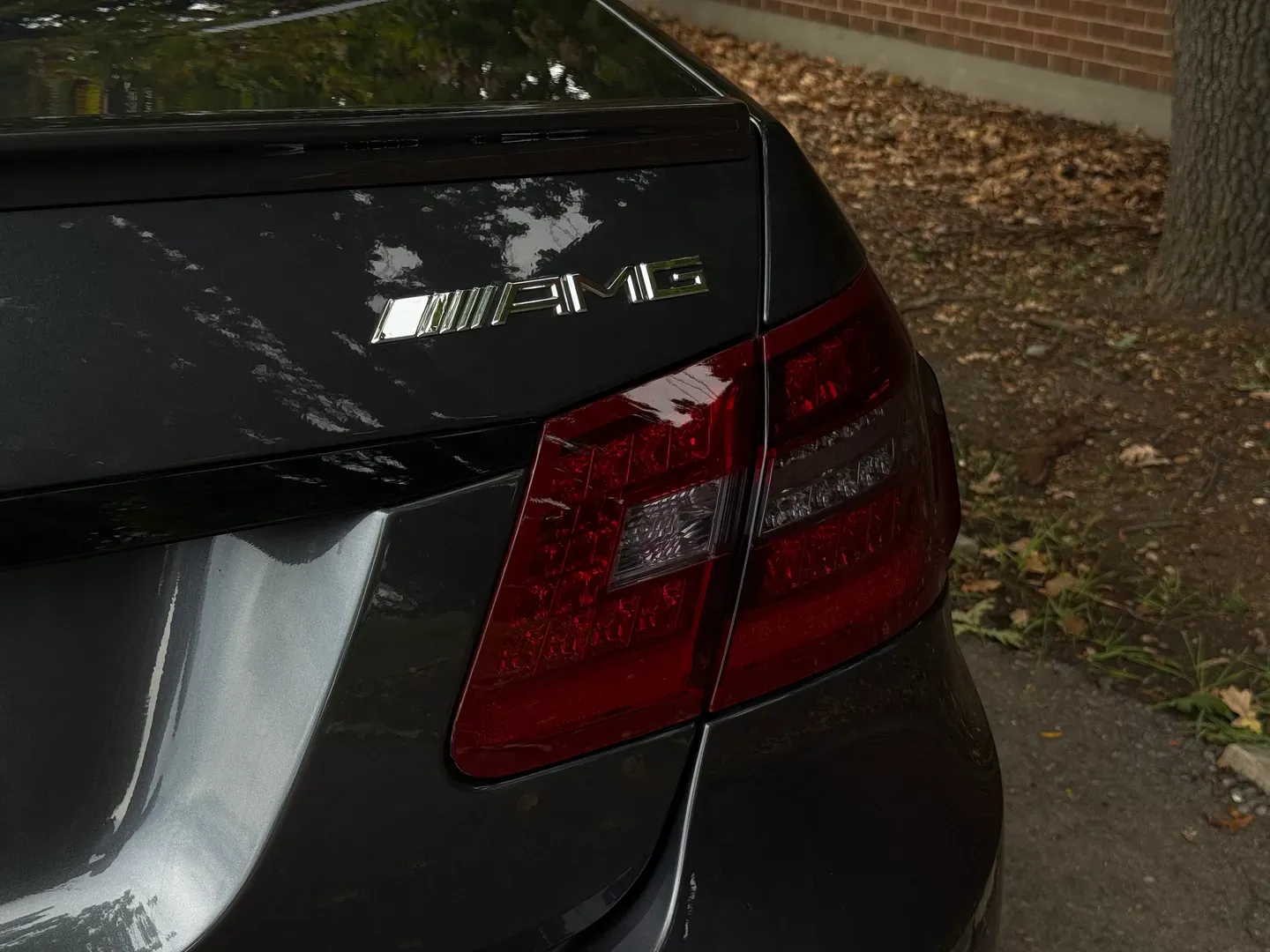 Mercedes Benz E63 AMG — photo 27