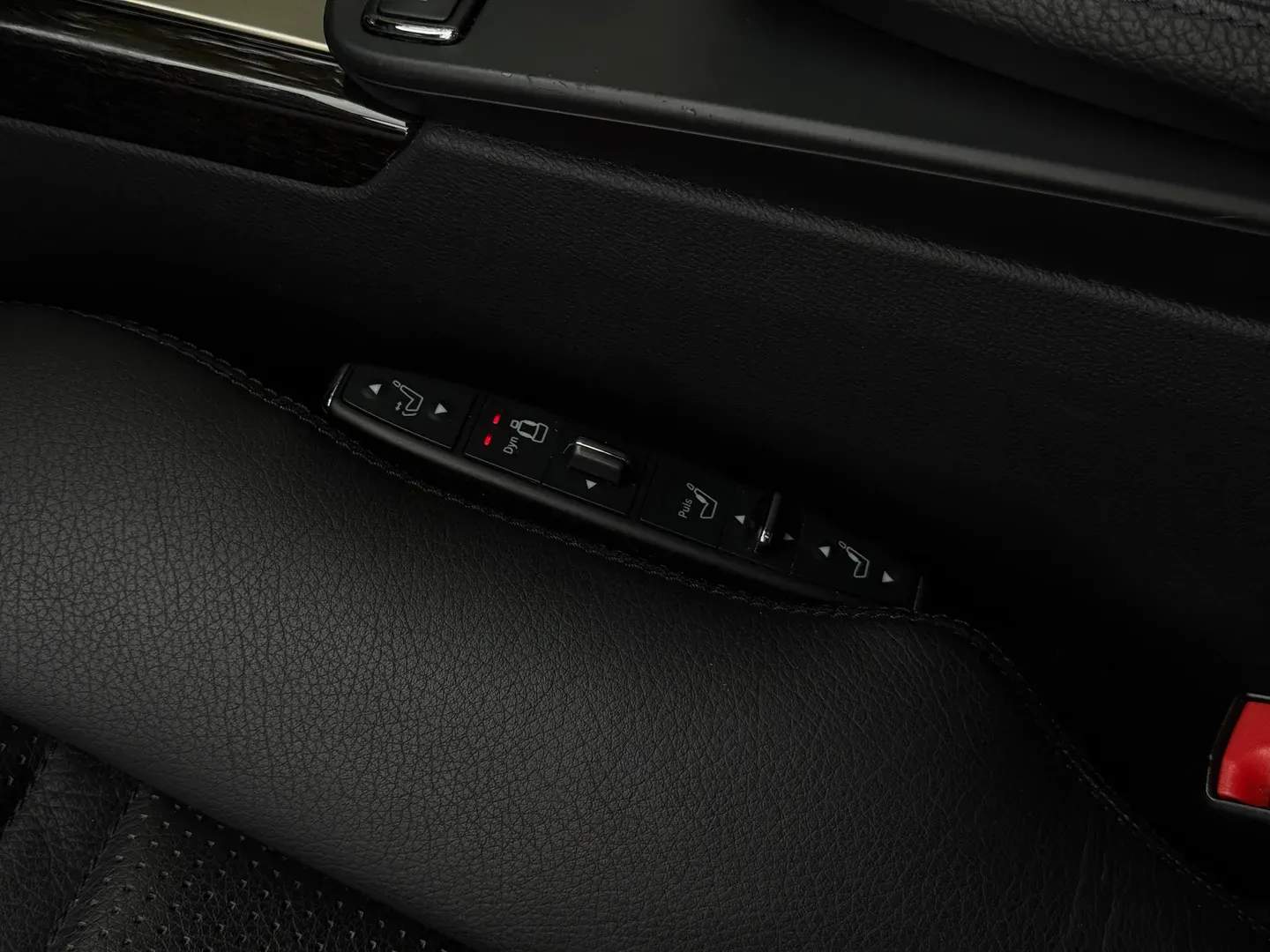 Mercedes Benz E63 AMG — photo 41