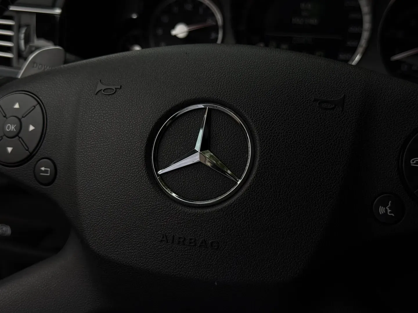 Mercedes Benz E63 AMG — photo 75