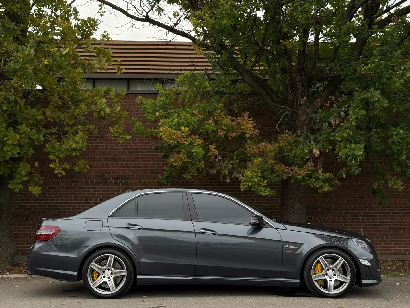 Mercedes Benz E63 AMG — photo 90