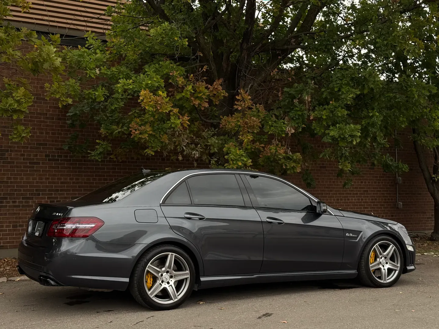 Mercedes Benz E63 AMG — photo 89