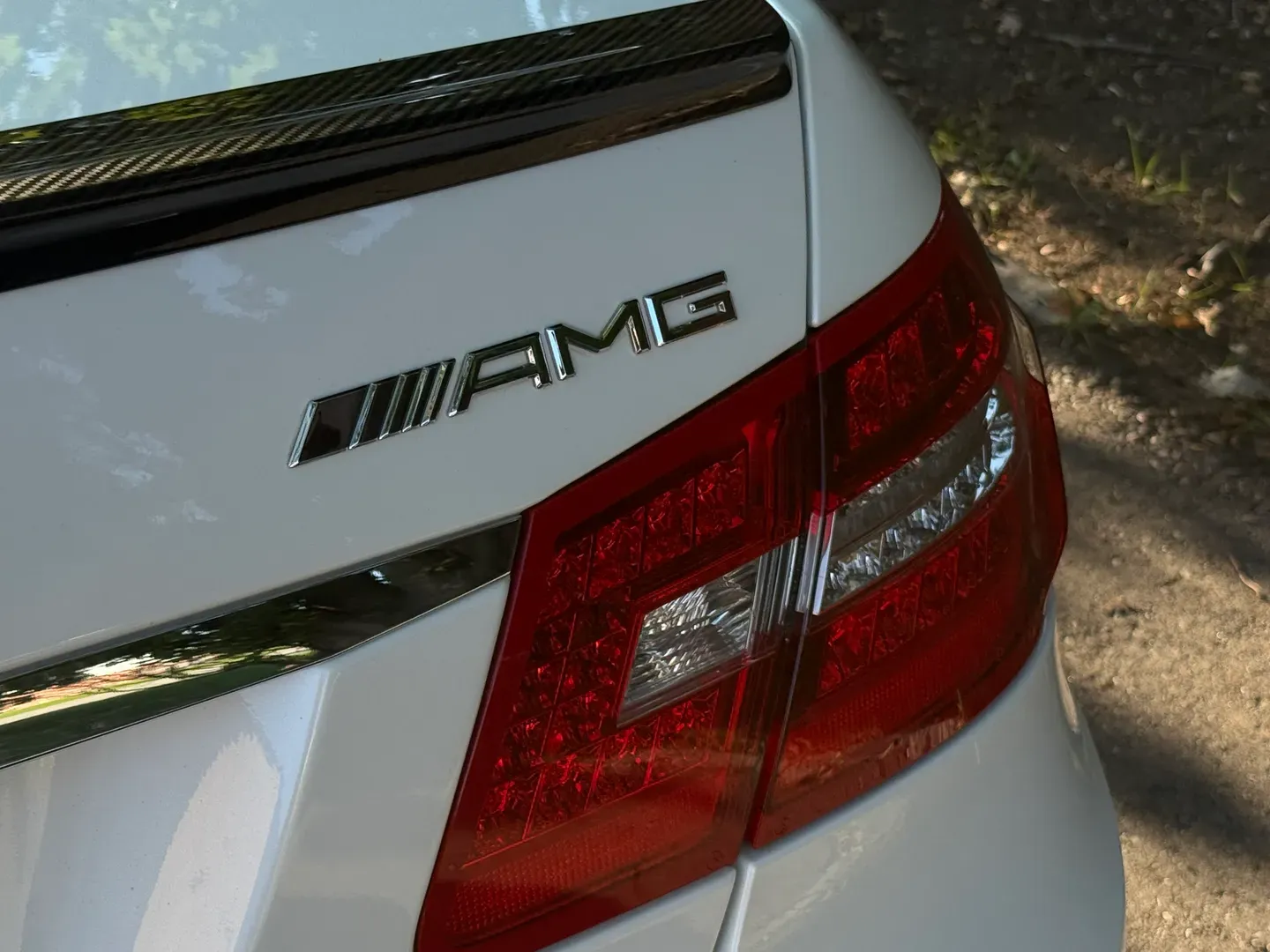 Mercedes Benz E63 AMG  — photo 29