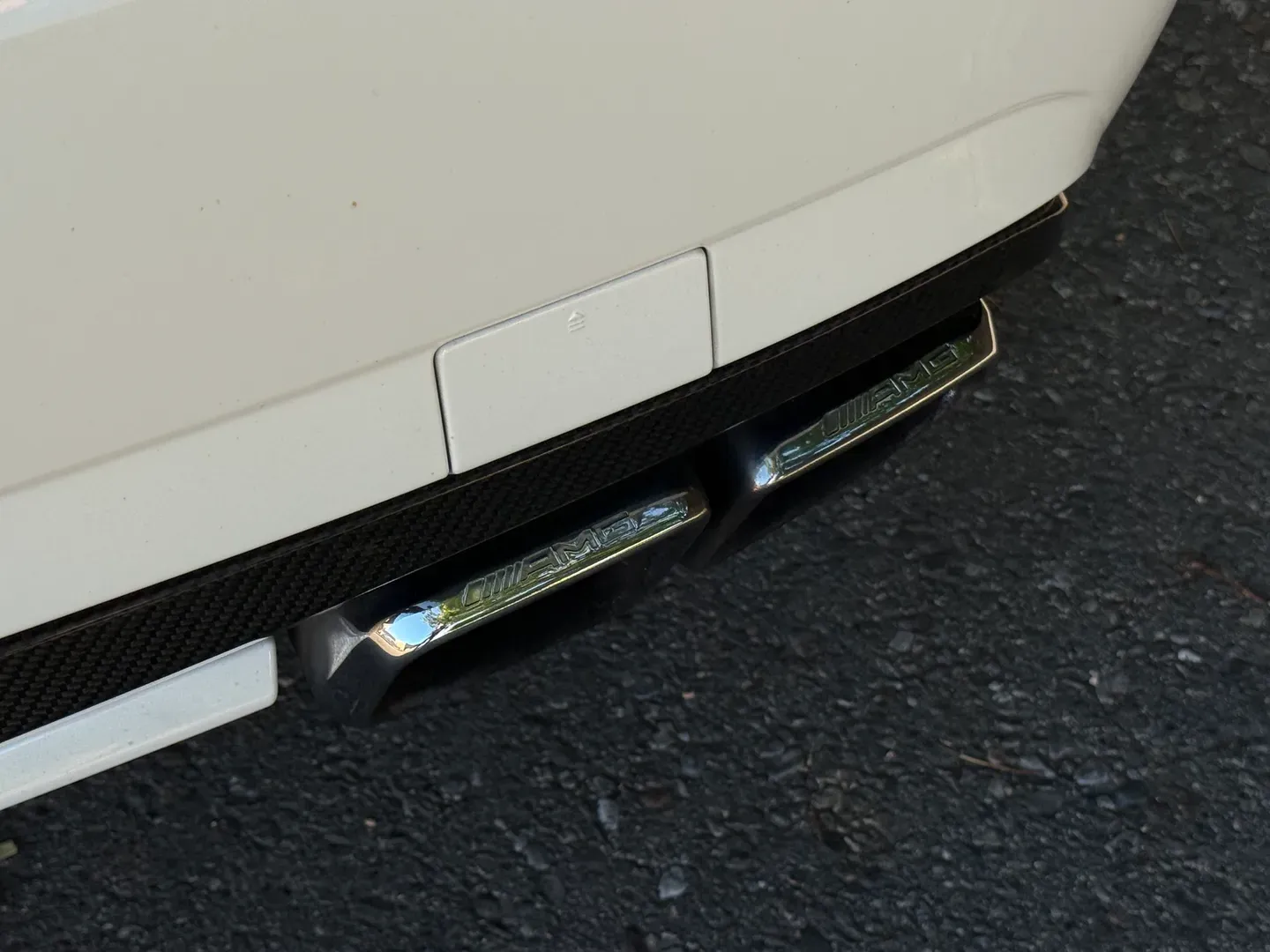Mercedes Benz E63 AMG  — photo 31