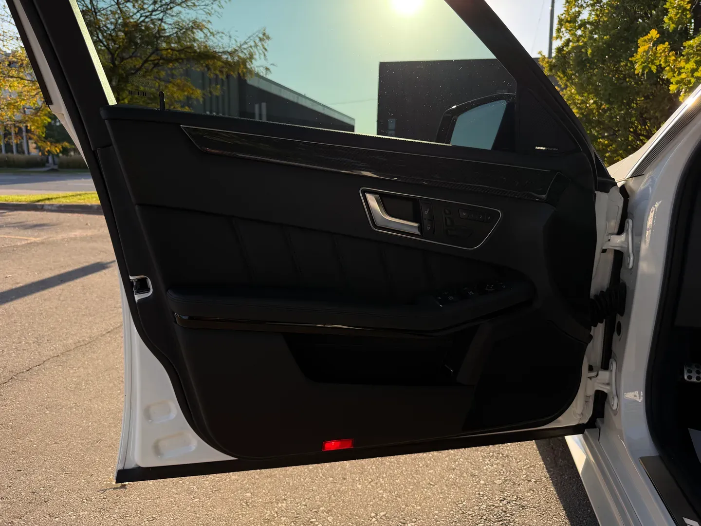 Mercedes Benz E63 AMG  — photo 47