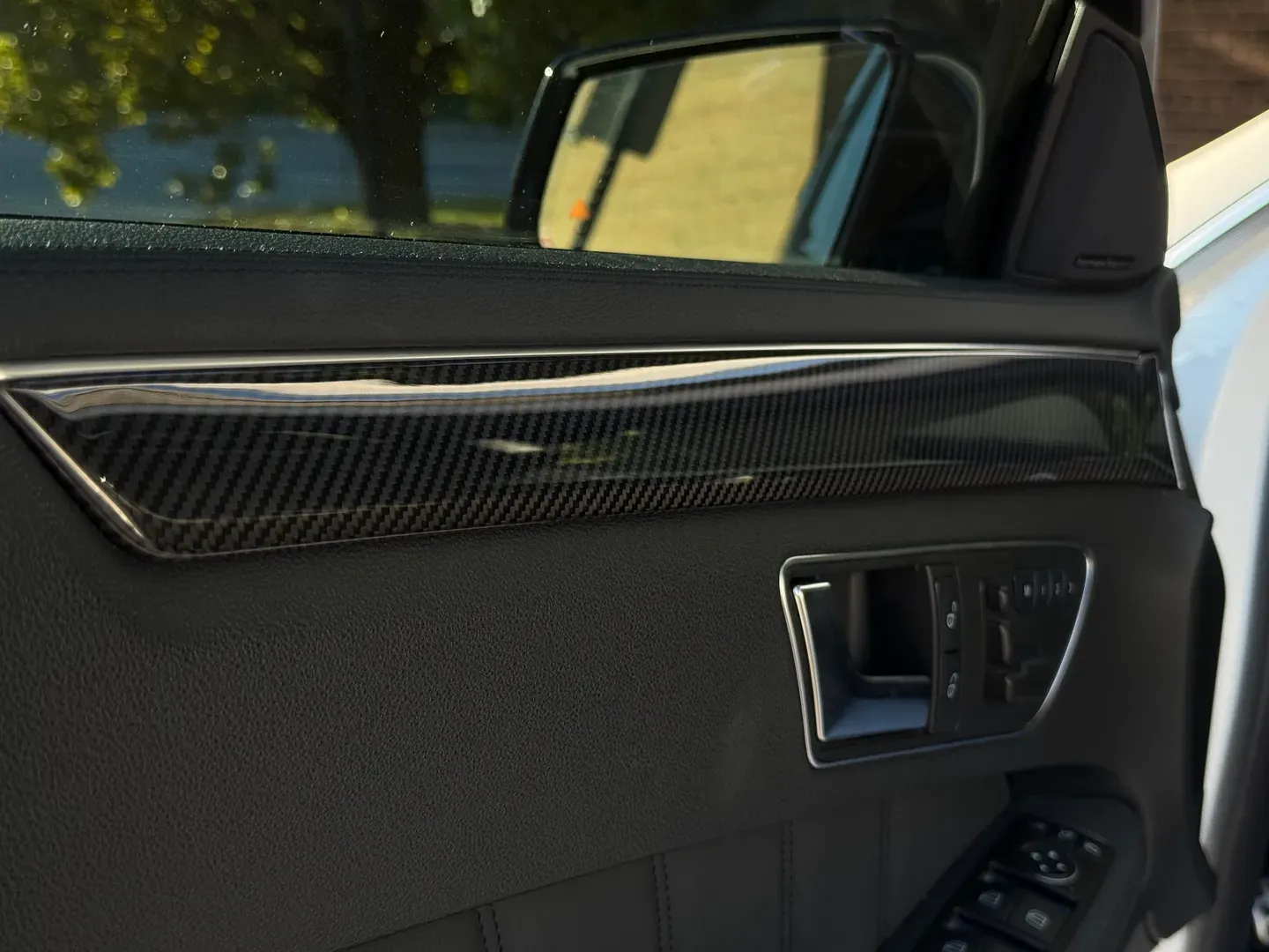 Mercedes Benz E63 AMG  — photo 49