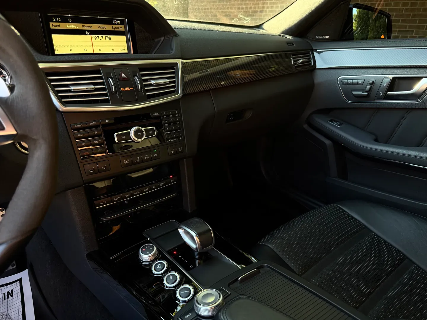 Mercedes Benz E63 AMG  — photo 52