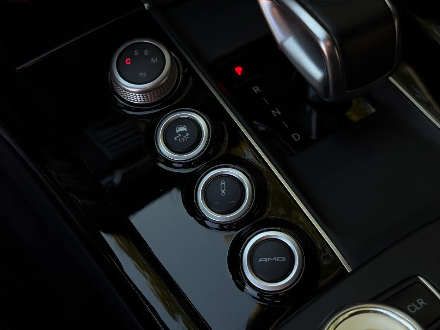 Mercedes Benz E63 AMG  — photo 54