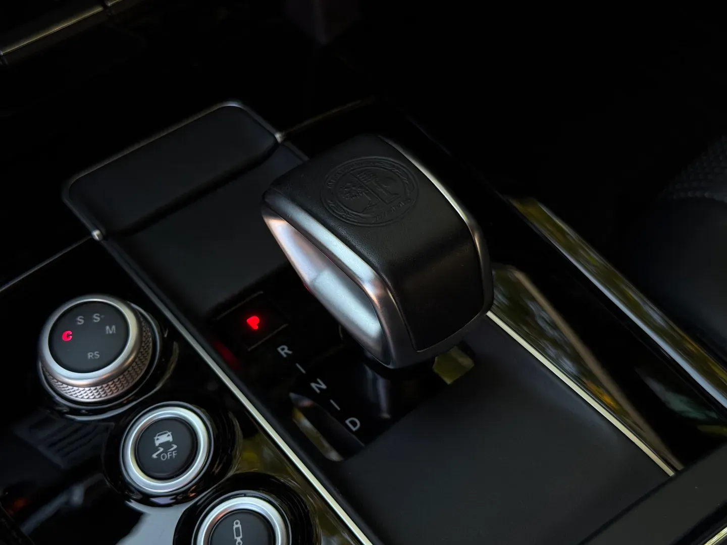 Mercedes Benz E63 AMG  — photo 55