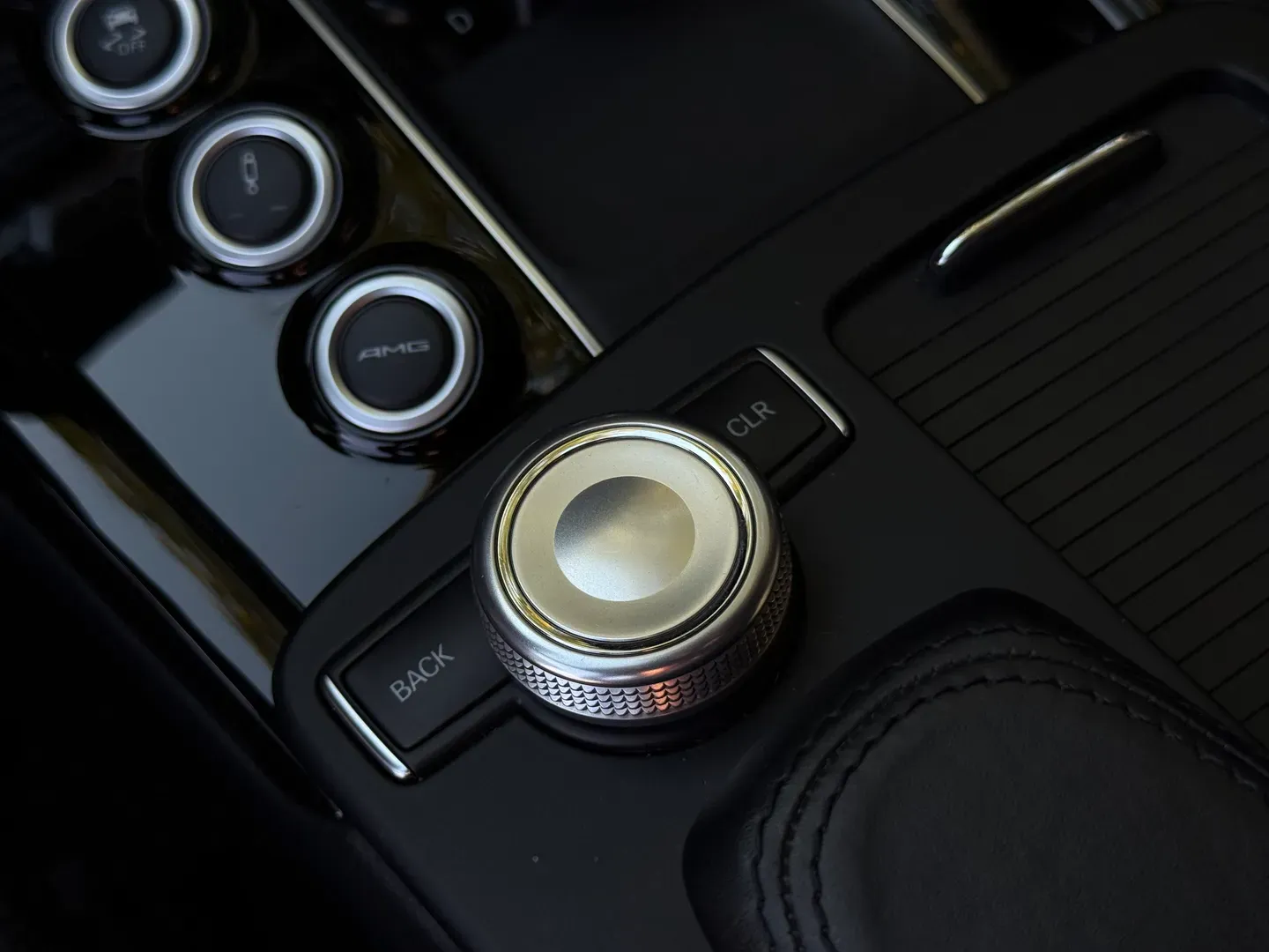 Mercedes Benz E63 AMG  — photo 56