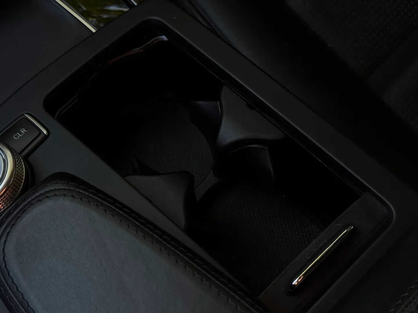 Mercedes Benz E63 AMG  — photo 58