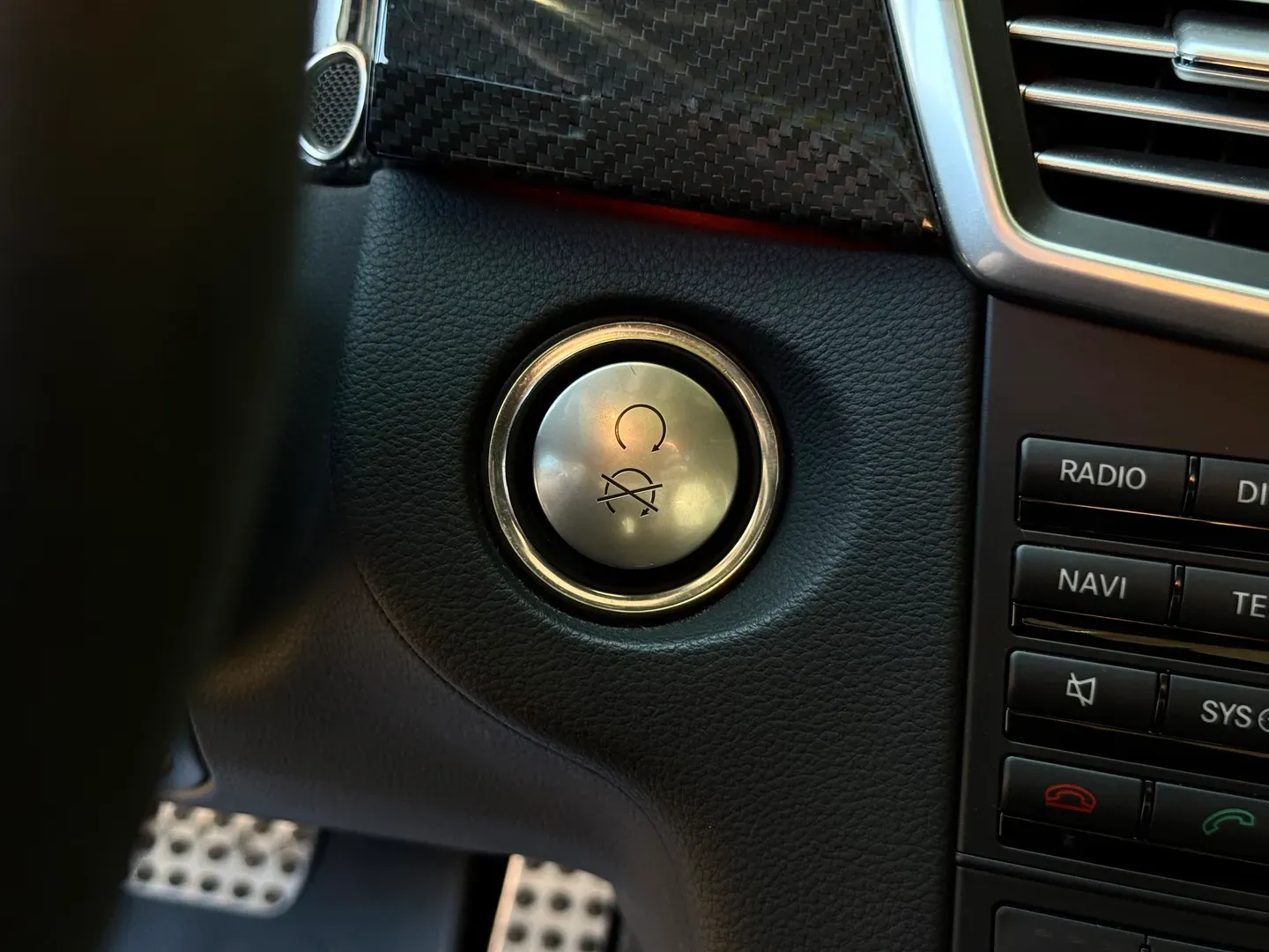 Mercedes Benz E63 AMG  — photo 90