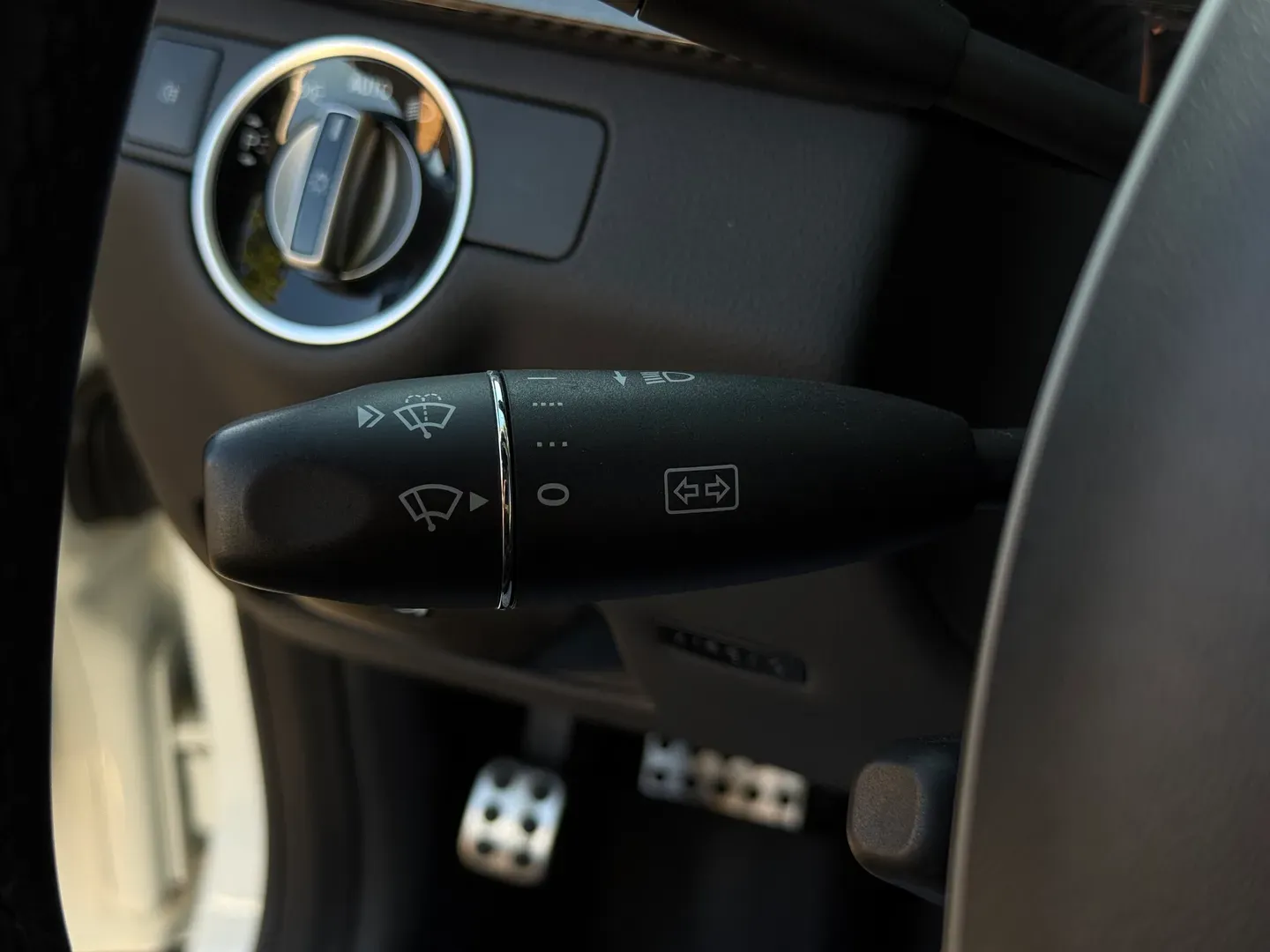 Mercedes Benz E63 AMG  — photo 92