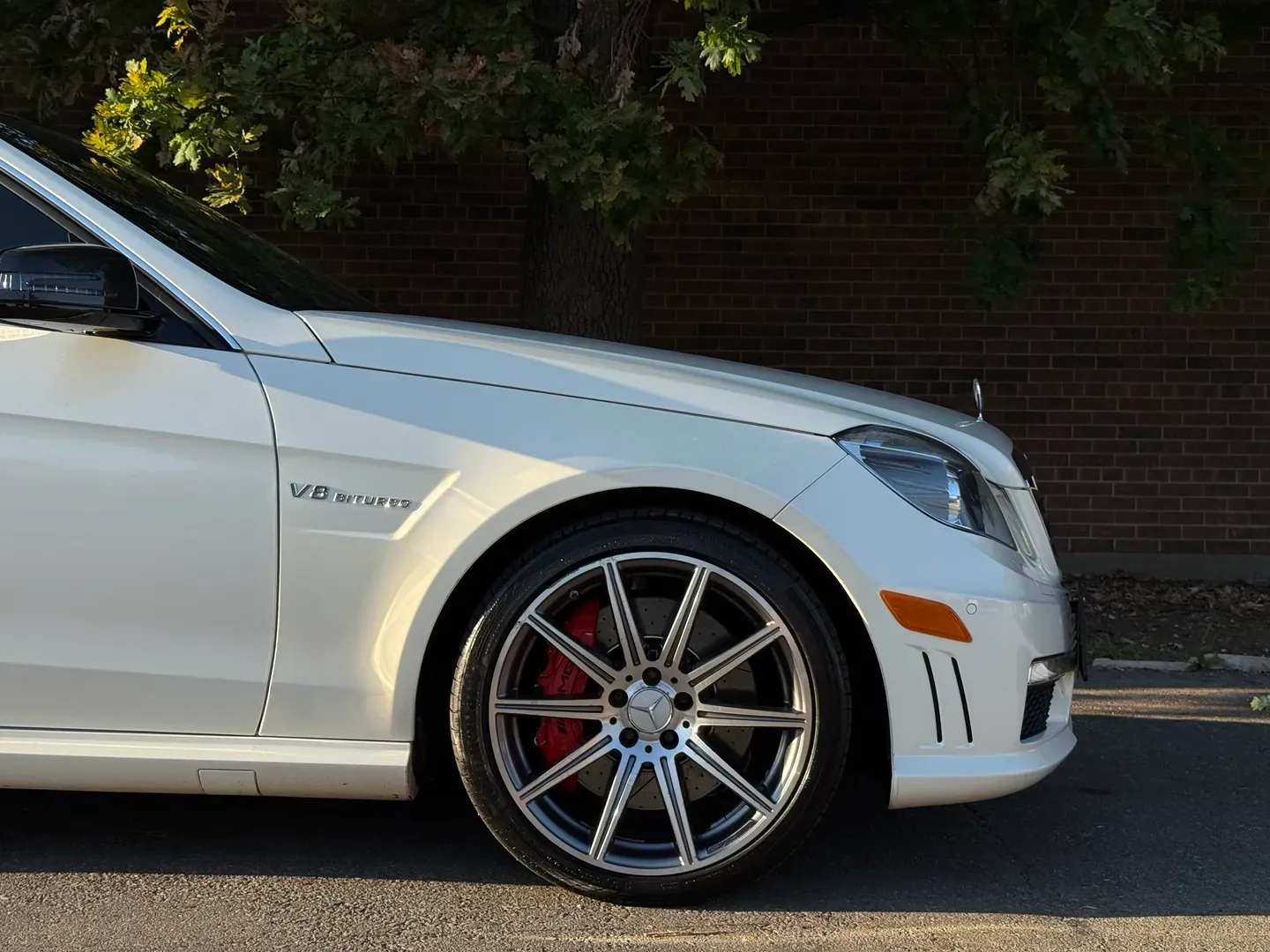 Mercedes Benz E63 AMG  — photo 106