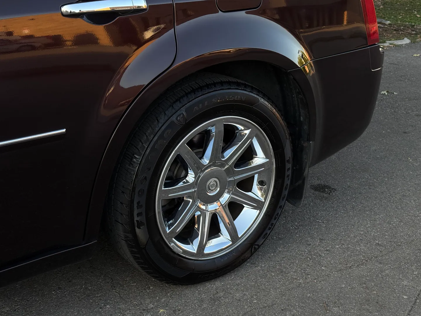 Chrysler 300C Hemi — photo 15