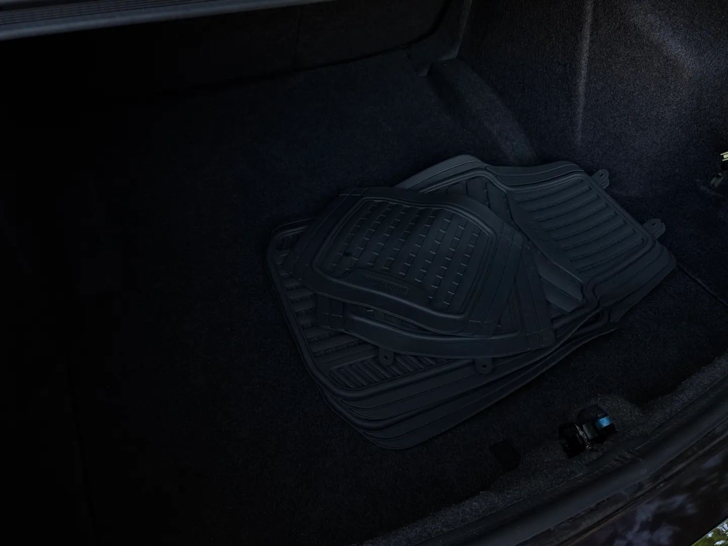 Chrysler 300C Hemi — photo 28