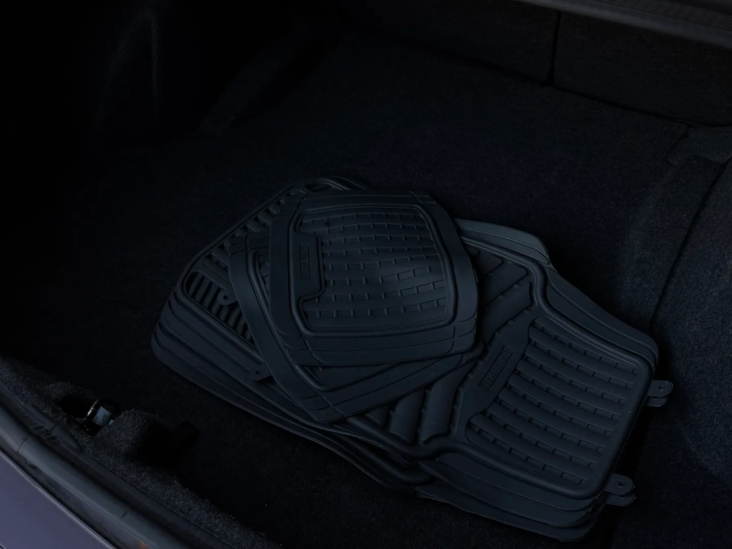 Chrysler 300C Hemi — photo 29