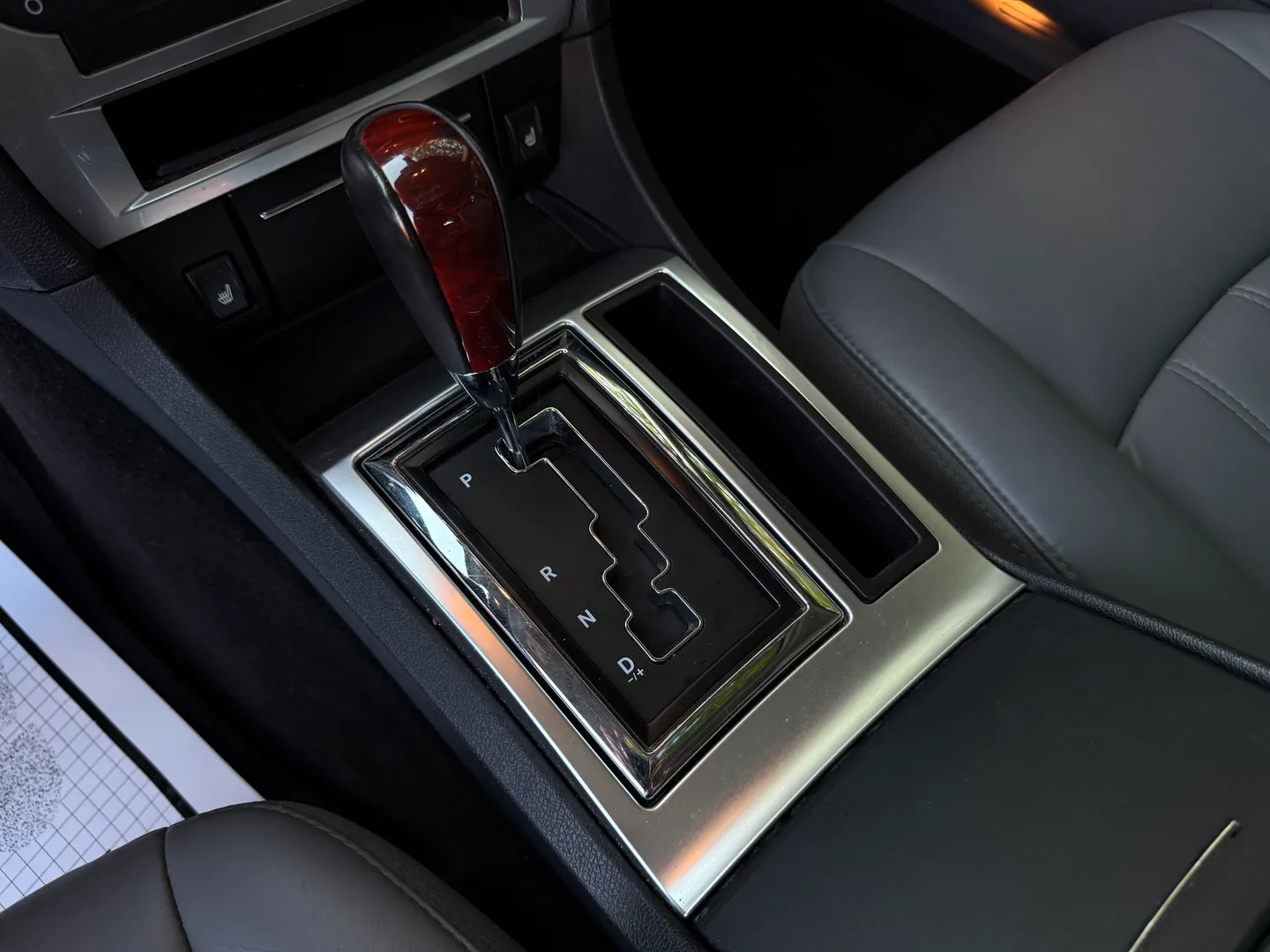 Chrysler 300C Hemi — photo 43